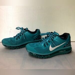 Nike Women's Air Max Teal Running Shoes